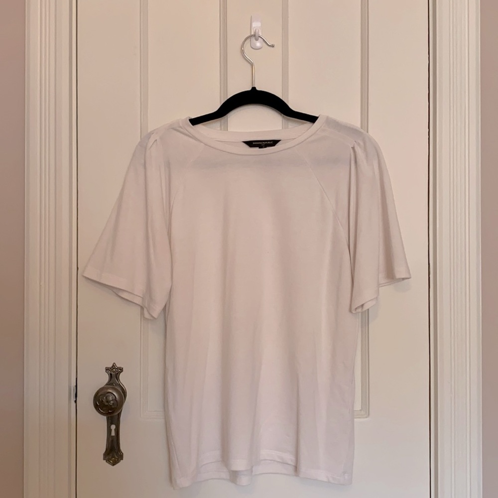 Banana Republic White Flutter Sleeve Top Size XS